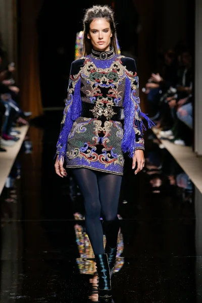 Look 35